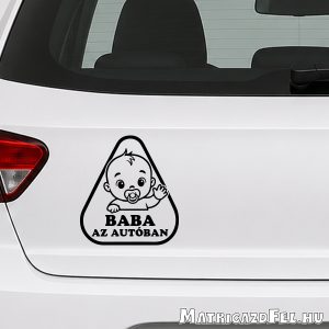 Baba az autóban matrica fiú